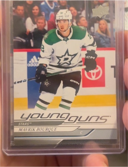 2024-25 Upper Deck Series 1 Young Guns #215 Mavrik Bourque — front