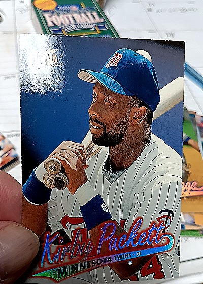 1997 Ultra #93 Kirby Puckett — front