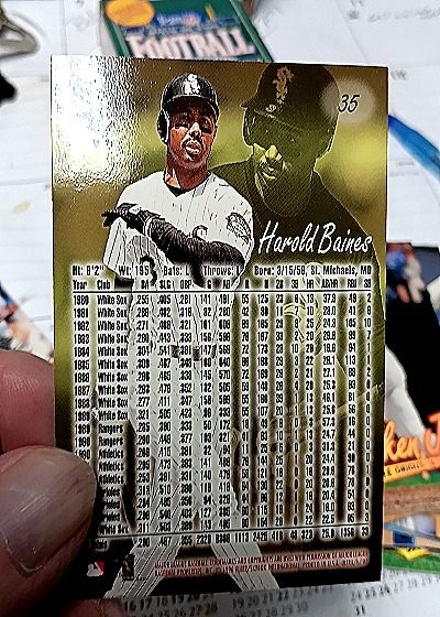 1997 Fleer Ultra #35 Harold Baines — back