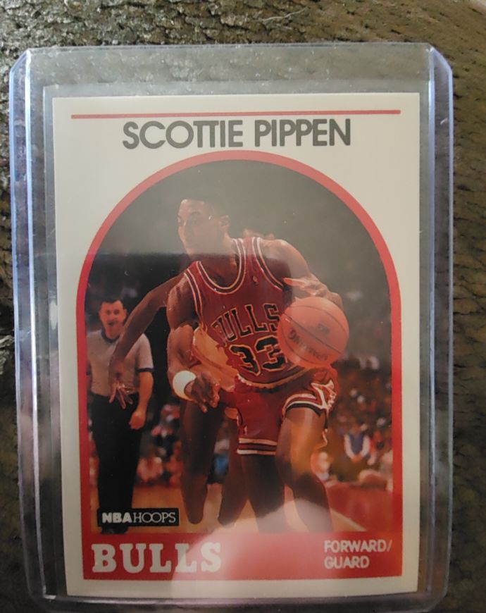 1989-90 NBA Hoops #244 Scottie Pippen — front