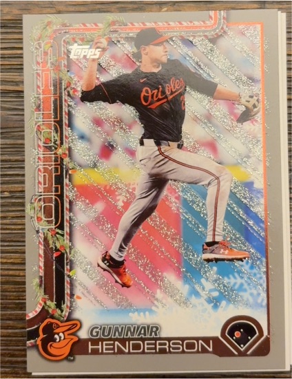 2025 Topps Holiday #H18 Gunnar Henderson — front