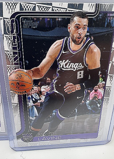2025-26 Topps Flagship Zach LaVine Sacramento Kings — front