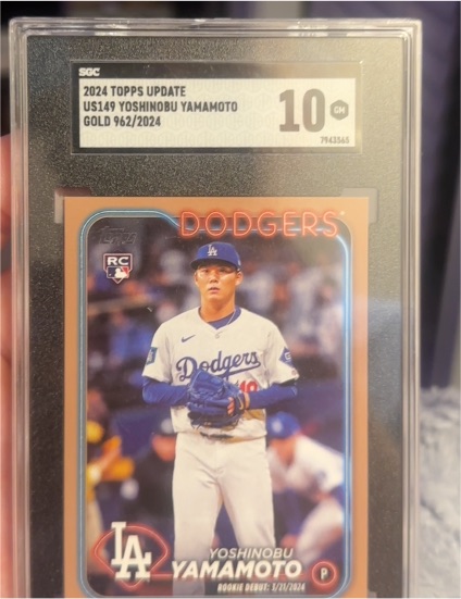 2024 Topps Update #US149 Yoshinobu Yamamoto — front