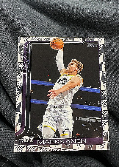 2025-26 Topps #129 Lauri Markkanen — front