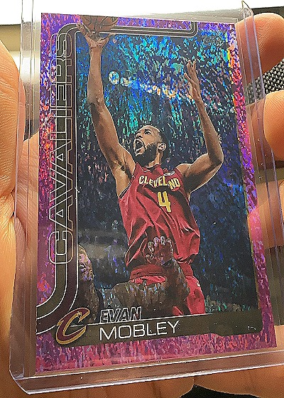 2025-26 Topps #82 Evan Mobley — front