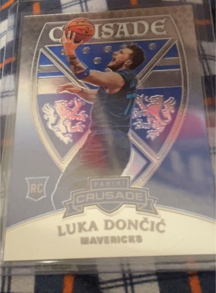 2018-19 Panini Chronicles Crusade #553 Luka Dončić — front