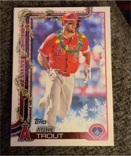 2025 Topps Holiday #H50 Mike Trout Christmas Lights Variation — front