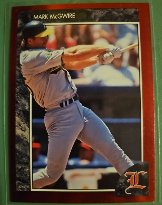 1992 Legends #57 Mark McGwire Oakland Athletics — front