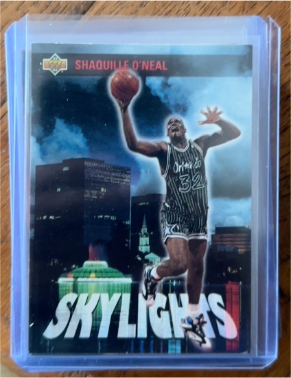 1993-94 Upper Deck #469 Shaquille O'Neal Skylights Orlando Magic — front