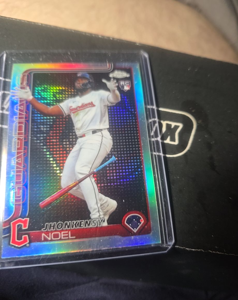 2025 Topps Chrome #291 Jhonkensy Noel — front