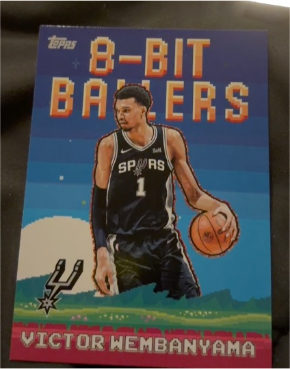2025-26 Topps 8-Bit Ballers #8B-4 Victor Wembanyama — front