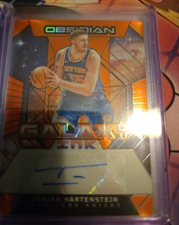 2023-24 Panini Obsidian Galaxy Ink #GI-HAR Isaiah Hartenstein — front