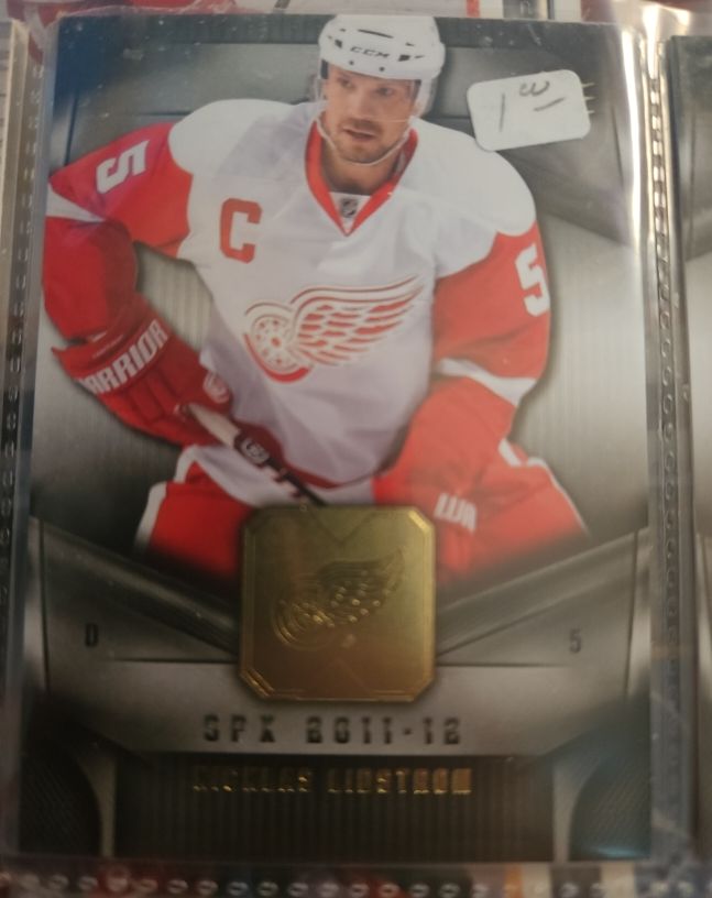 2011-12 Upper Deck SPx #67 Nicklas Lidstrom — front