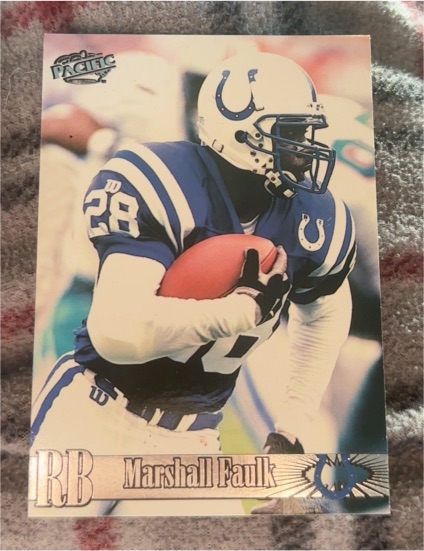 1998 Pacific #177 Marshall Faulk — front