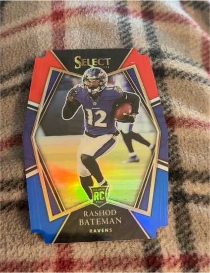 2021 Panini Select Premier Level Die-Cut #155 Rashod Bateman — front