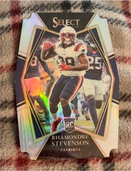 2021 Panini Select Premier Level #175 Rhamondre Stevenson — front