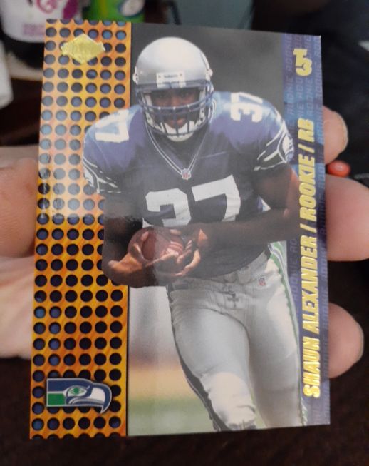 2000 Collector's Edge T3 #220 Shaun Alexander Rookie Card — front
