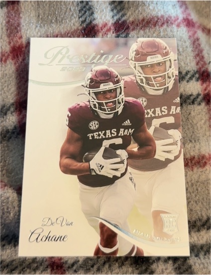 2023 Panini Prestige #328 De'Von Achane — front