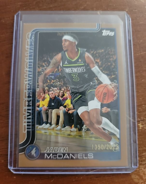 2025 Topps #350 Jaden McDaniels — front