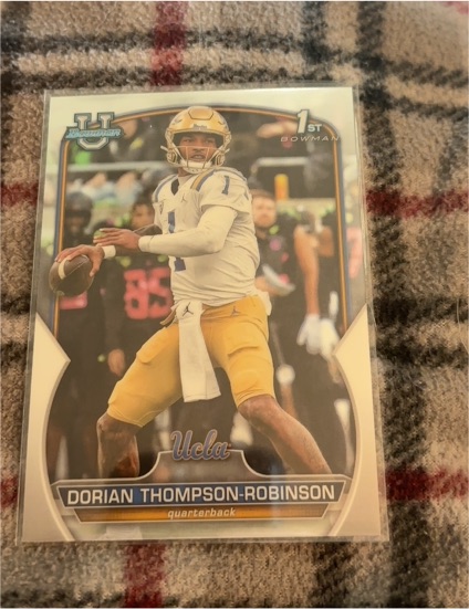 2022 Bowman Chrome University #16 Dorian Thompson-Robinson — front