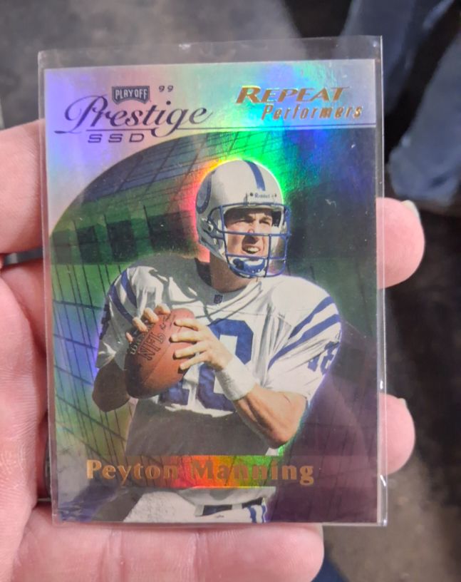 1999 Playoff Prestige SSD #B152 Peyton Manning — front