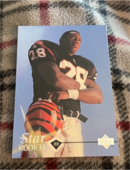1997 Upper Deck #24 Corey Dillon Star Rookie Cincinnati Bengals — front