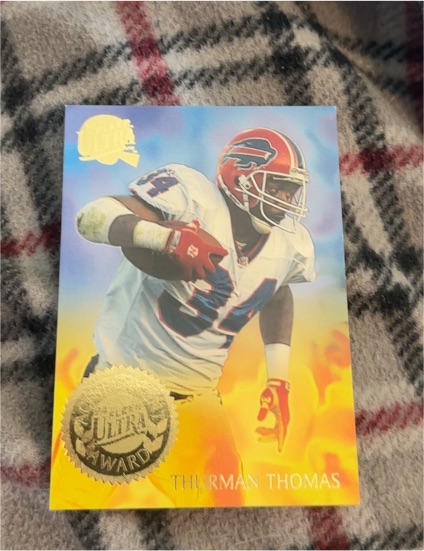 1994 Fleer Ultra Achievement Award #9 Thurman Thomas — front