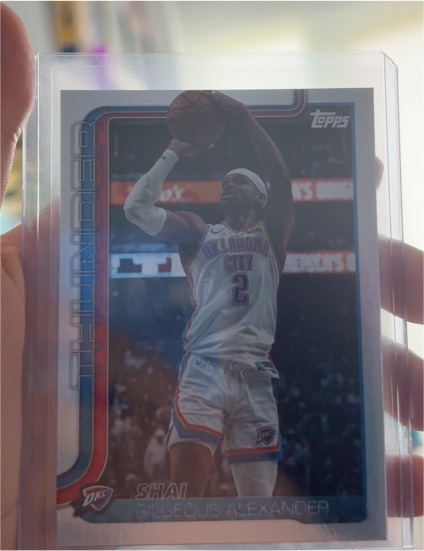 2025-26 Topps Basketball #115 Shai Gilgeous-Alexander — front
