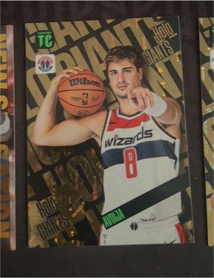 2023-24 Panini NBA Top Class Holo Giants #Holo Giants Deni Avdija — front