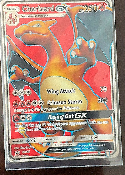 2017 Pokémon TCG Charizard GX SM60 — front