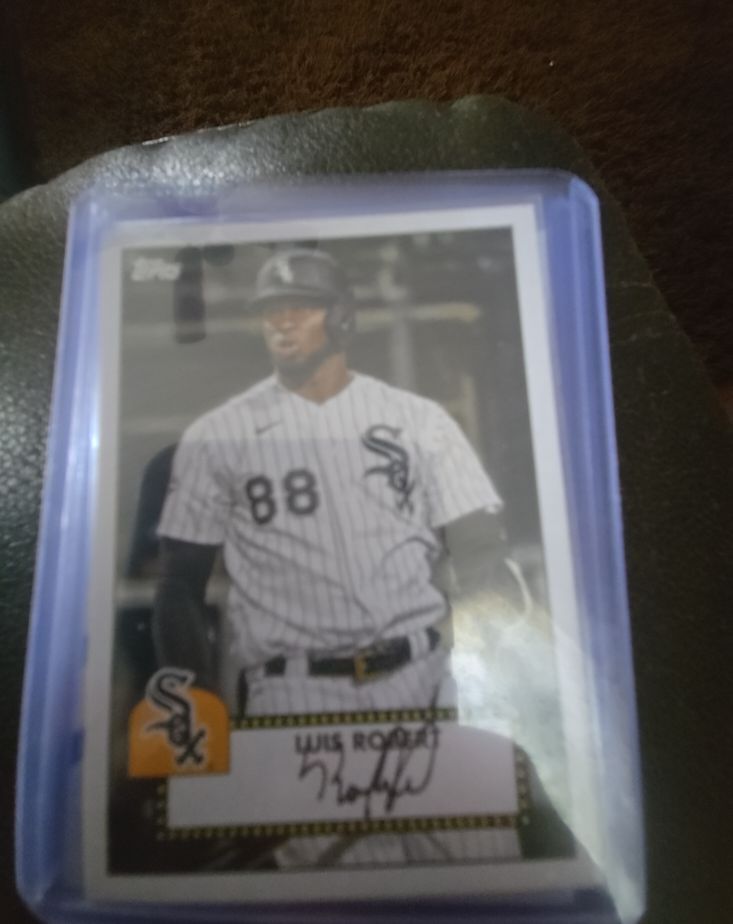 2021 Topps Series 1 1952 Topps Redux #T52-19 Luis Robert — front