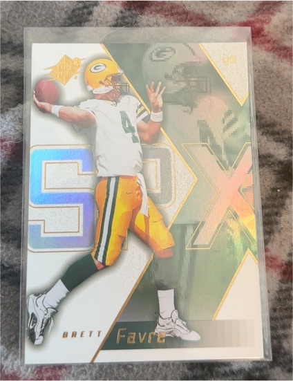 1999 Donruss Preferred QBC X-Ponential Power #8 Brett Favre — front