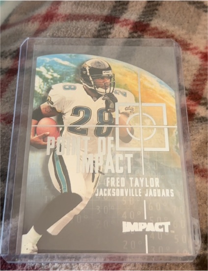 2000 Skybox Impact Point of Impact #PI5 Fred Taylor — front
