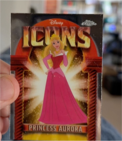 2025 Topps Chrome Disney Princess Aurora Disney Icons #DI-12 — front