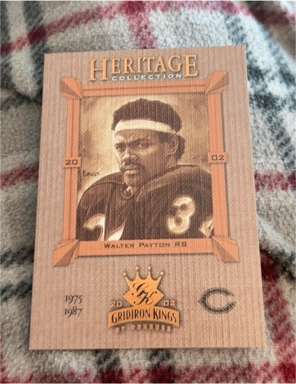 2002 Donruss Gridiron Kings Heritage Collection #21 Walter Payton — front