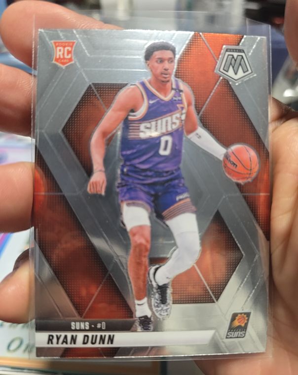 2024-25 Panini Mosaic #233 Ryan Dunn — front