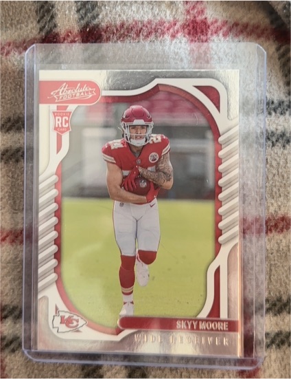 2022 Panini Absolute Football #124 Skyy Moore — front
