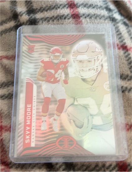 2022 Panini Illusions #45 Skyy Moore — front