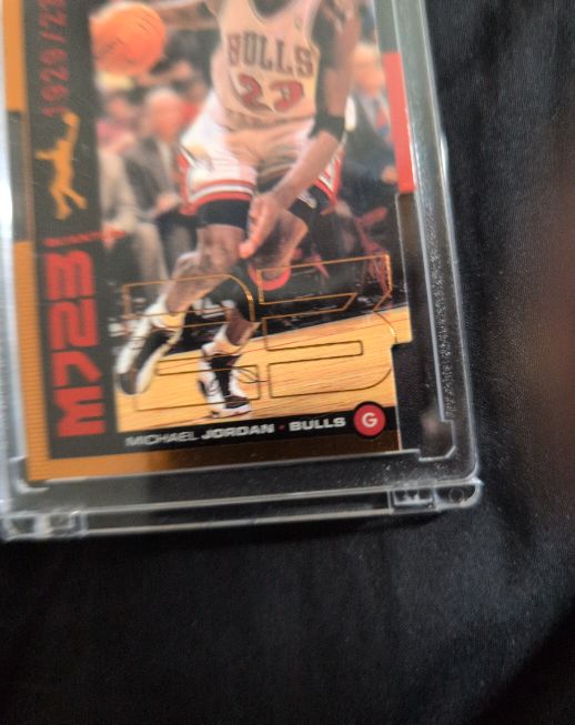 1998-99 Upper Deck #M25 Michael Jordan MJ23 — front