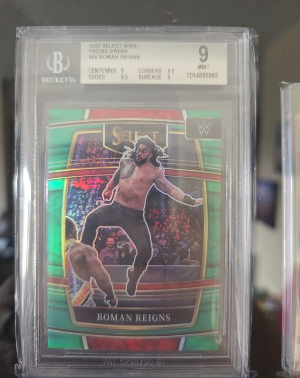 2022 Panini Select WWE #56 Roman Reigns — front