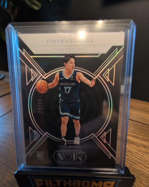 2024-25 Panini Noir #02 Yuki Kawamura — front