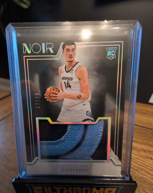 2024-25 Panini Noir #RJM-EDY Zach Edey Rookie Jumbo Memorabilia — front