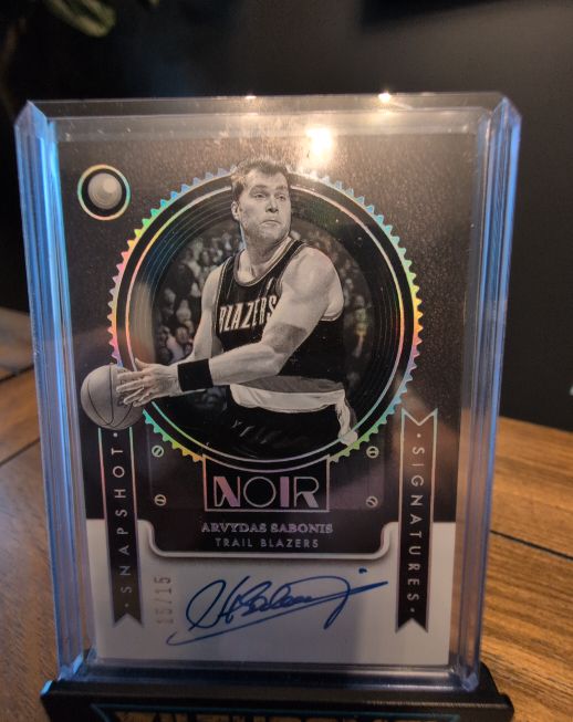 2024-25 Panini Noir #SNP-ARV Arvydas Sabonis Snapshot Signatures — front