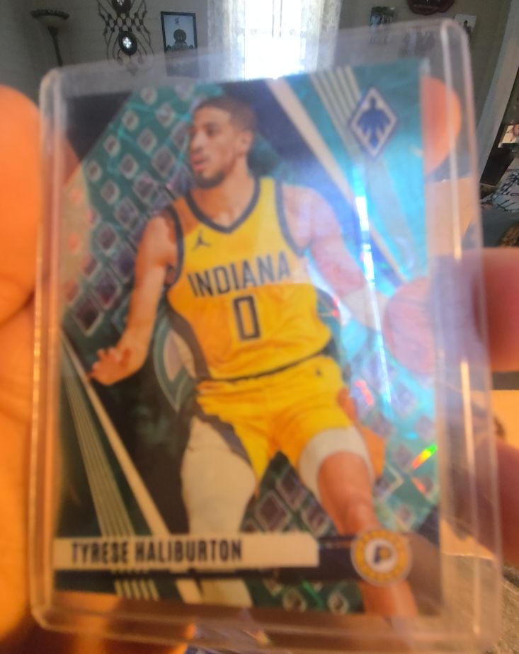 2023-24 Panini Phoenix #99 Tyrese Haliburton — front