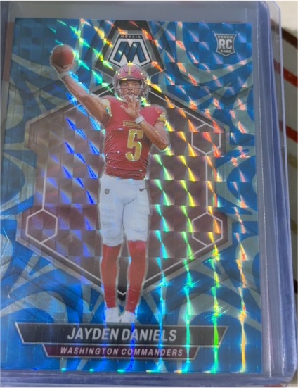 2024 Panini Mosaic #302 Jayden Daniels — front