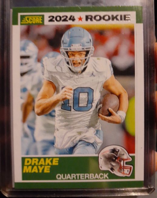 2024 Panini Score #3 Drake Maye Rookie — front