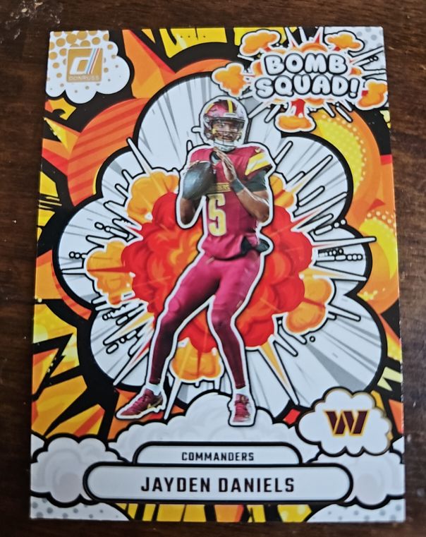 2025 Donruss Bomb Squad #BS-JDS Jayden Daniels — front