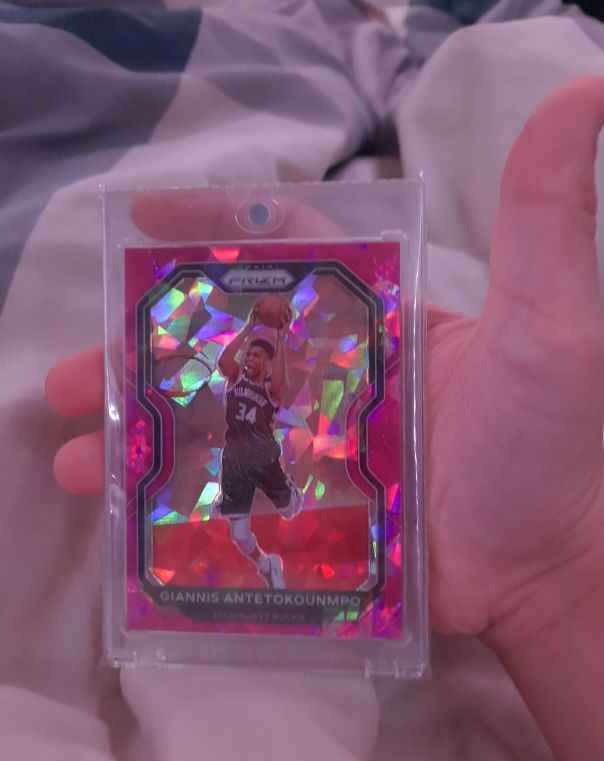 2020-21 Panini Prizm #111 Giannis Antetokounmpo — front