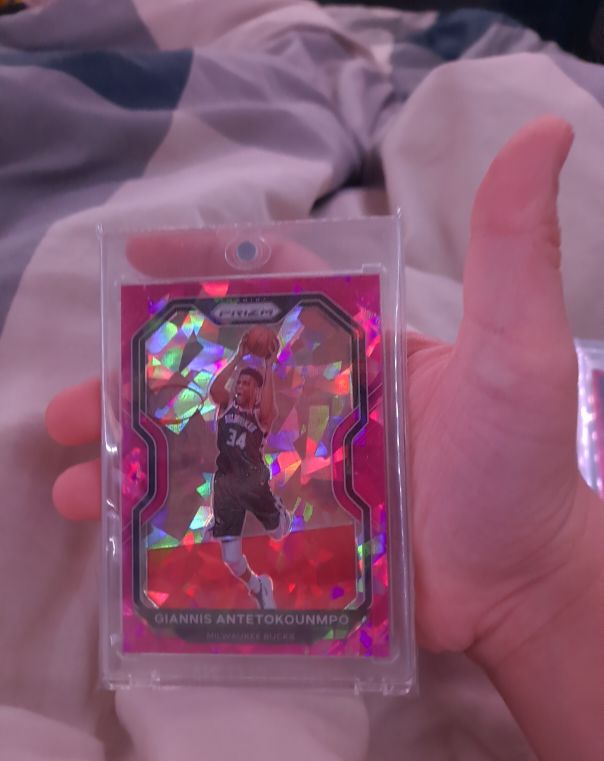 2020-21 Panini Prizm #111 Giannis Antetokounmpo — front