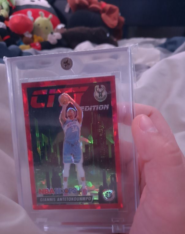 2023-24 Panini NBA Hoops Premium Stock City Edition #19 Giannis Antetokounmpo — front